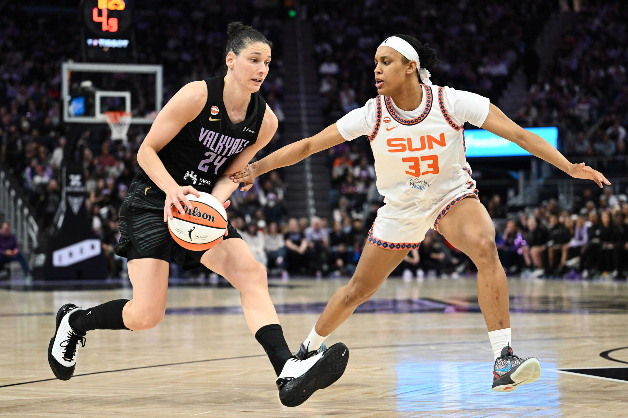 Sun Falls 97-70 to Valkyries on Monday Night